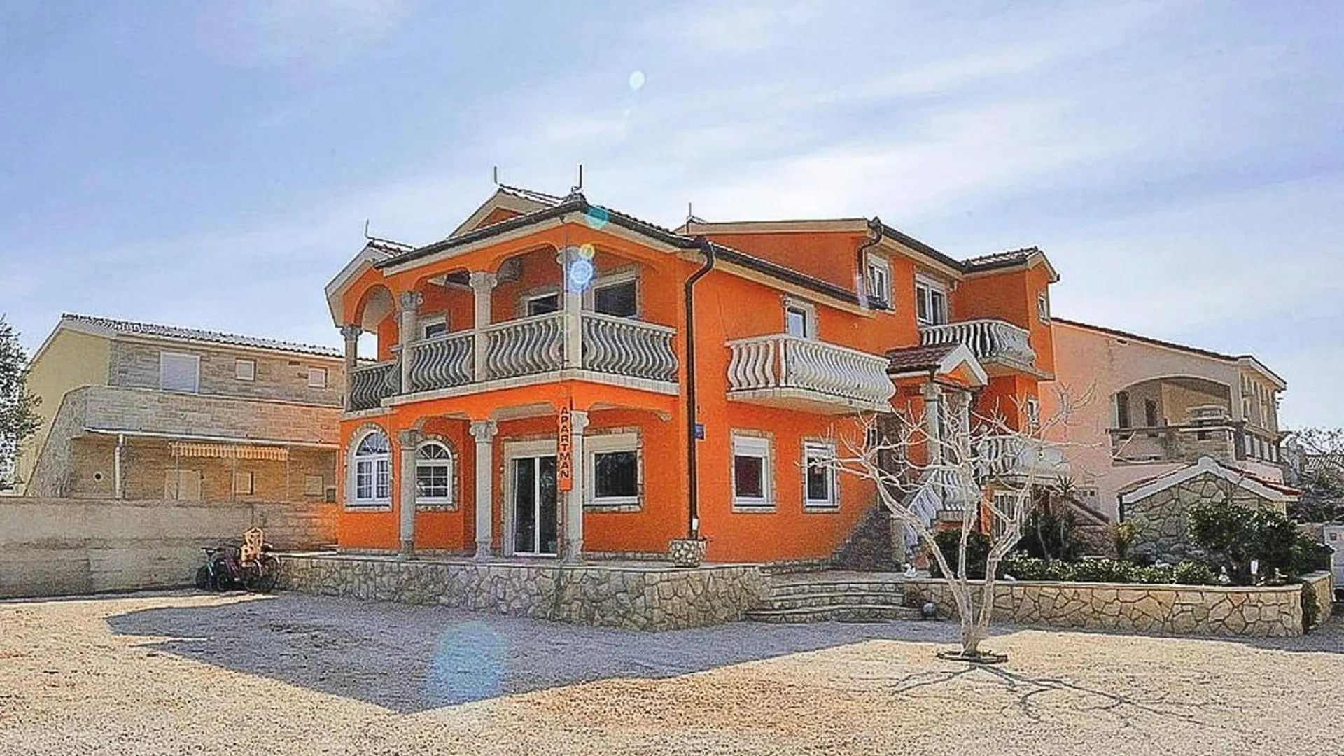 Apartments Nevenka Vir